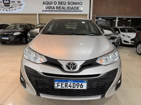 TOYOTA Yaris Hatch 1.3 16V 4P FLEX XL MULTIDRIVE AUTOMÁTICO CVT, Foto 2