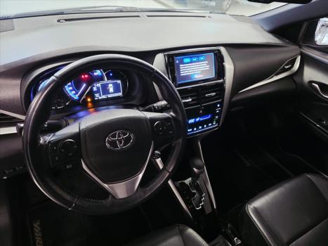 TOYOTA Yaris Hatch 1.5 16V 4P FLEX XS CONNECT MULTIDRIVE AUTOMÁTICO CVT, Foto 5