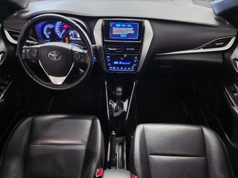 TOYOTA Yaris Hatch 1.5 16V 4P FLEX XS CONNECT MULTIDRIVE AUTOMÁTICO CVT, Foto 6