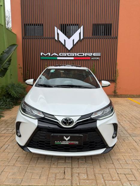 TOYOTA Yaris Hatch 1.5 16V 4P FLEX XLS MULTIDRIVE AUTOMÁTICO CVT, Foto 5