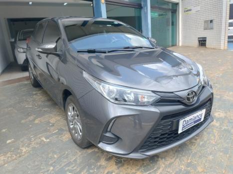 TOYOTA Yaris Hatch 1.5 16V 4P FLEX XS MULTIDRIVE AUTOMÁTICO CVT, Foto 2