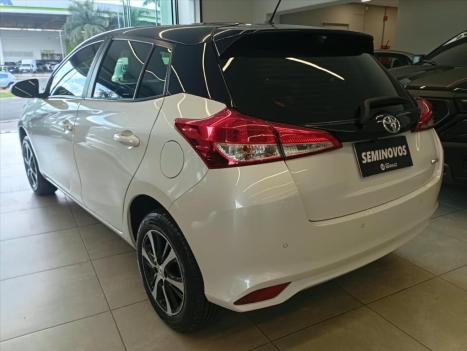 TOYOTA Yaris Hatch 1.5 16V 4P FLEX XL MULTIDRIVE AUTOMÁTICO CVT, Foto 12