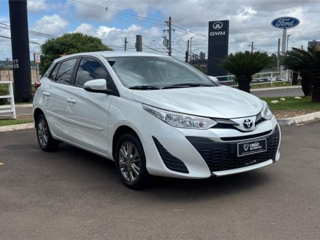 TOYOTA Yaris Hatch 1.5 16V 4P FLEX XL PLUS CONNECT MULTIDRIVE AUTOMÁTICO CVT, Foto 3