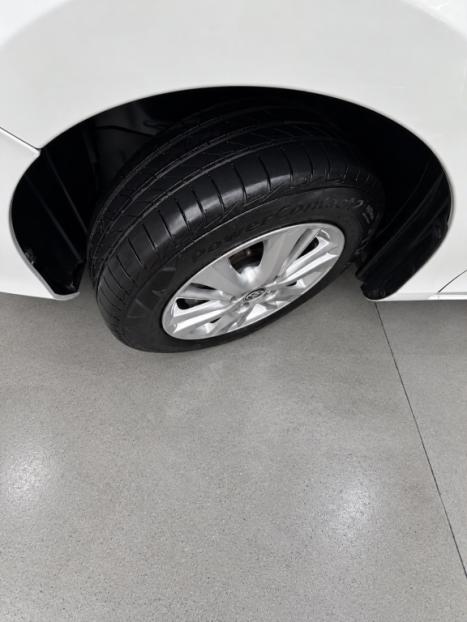 TOYOTA Yaris Hatch 1.3 16V 4P FLEX XL PLUS TECH MULTIDRIVE AUTOMÁTICO CVT, Foto 9