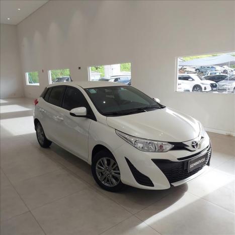 TOYOTA Yaris Hatch 1.3 16V 4P FLEX XL MULTIDRIVE AUTOMÁTICO CVT, Foto 1