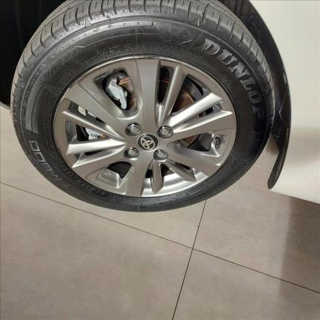 TOYOTA Yaris Hatch 1.3 16V 4P FLEX XL MULTIDRIVE AUTOMÁTICO CVT, Foto 16