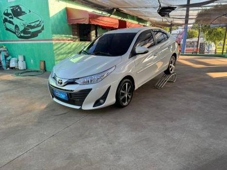 TOYOTA Yaris Sedan 1.5 16V 4P FLEX XL, Foto 2