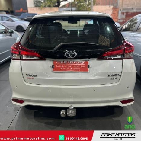 TOYOTA Yaris Sedan 1.5 16V 4P FLEX XLS CONNECT MULTIDRIVE AUTOMTICO CVT, Foto 4