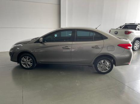 TOYOTA Yaris Sedan 1.5 16V 4P FLEX XL PLUS TECH MULTIDRIVE AUTOMÁTICO CVT, Foto 7 TOYOTA Yaris Sedan 1.5 16V 4P FLEX XL PLUS TECH MULTIDRIVE AUTOMÁTICO CVT, Foto 7