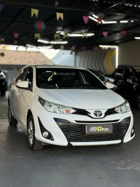 TOYOTA Yaris Sedan 1.3 16V 4P FLEX XL MULTIDRIVE AUTOMTICO CVT, Foto 9