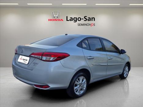 TOYOTA Yaris Sedan 1.5 16V 4P FLEX XLS MULTIDRIVE AUTOMTICO CVT, Foto 3