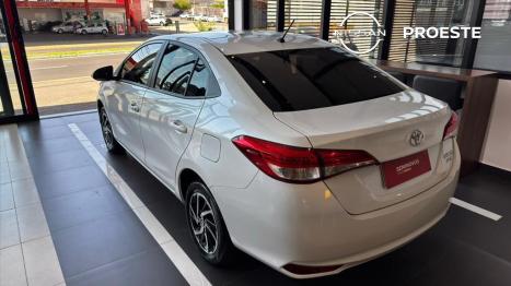 TOYOTA Yaris Sedan 1.5 16V 4P FLEX XLS MULTIDRIVE AUTOMTICO CVT, Foto 6