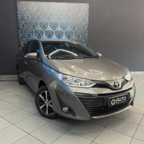 TOYOTA Yaris Sedan 1.5 16V 4P FLEX XS MULTIDRIVE AUTOMTICO CVT, Foto 3