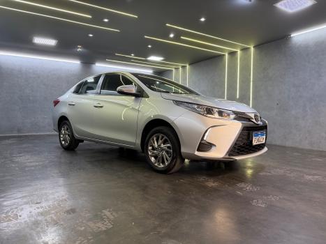 TOYOTA Yaris Sedan 1.5 16V 4P FLEX XS MULTIDRIVE AUTOMTICO CVT, Foto 4