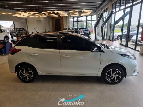 TOYOTA Yaris Sedan 1.5 16V 4P FLEX XLS CONNECT MULTIDRIVE AUTOM�TICO CVT, Foto 4