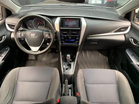 TOYOTA Yaris Sedan 1.5 16V 4P FLEX XS CONNECT MULTIDRIVE AUTOM�TICO CVT, Foto 6