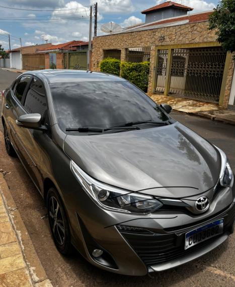 TOYOTA Yaris Sedan 1.5 16V 4P FLEX XLS CONNECT MULTIDRIVE AUTOM�TICO CVT, Foto 2