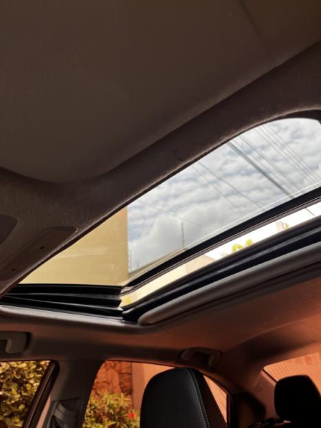 TOYOTA Yaris Sedan 1.5 16V 4P FLEX XLS CONNECT MULTIDRIVE AUTOM�TICO CVT, Foto 5