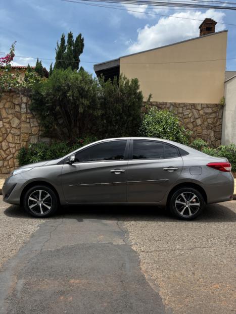 TOYOTA Yaris Sedan 1.5 16V 4P FLEX XLS CONNECT MULTIDRIVE AUTOM�TICO CVT, Foto 12