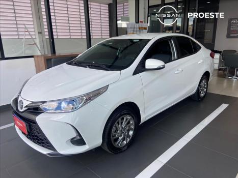 TOYOTA Yaris Sedan 1.5 16V 4P FLEX XLS MULTIDRIVE AUTOM�TICO CVT, Foto 3