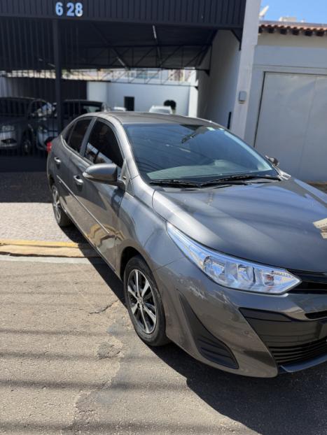 TOYOTA Yaris Sedan 1.5 16V 4P FLEX XL LIVE MULTIDRIVE AUTOM�TICO CVT, Foto 5