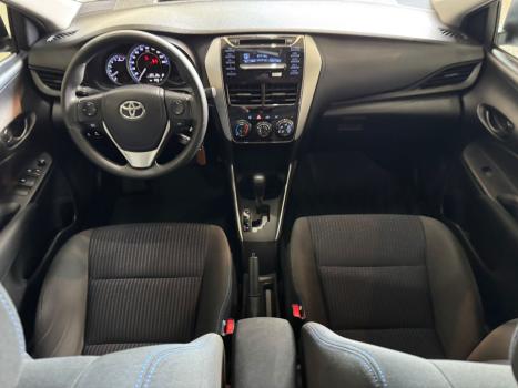 TOYOTA Yaris Sedan 1.5 16V 4P FLEX XL LIVE MULTIDRIVE AUTOM�TICO CVT, Foto 2