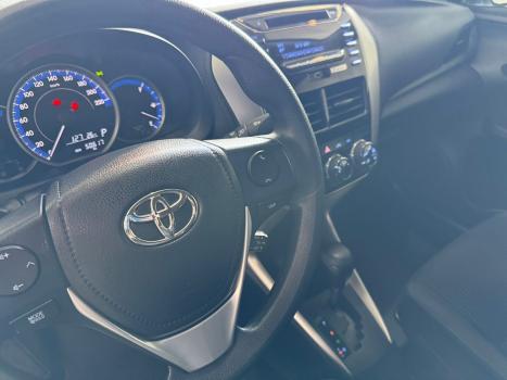 TOYOTA Yaris Sedan 1.5 16V 4P FLEX XL LIVE MULTIDRIVE AUTOM�TICO CVT, Foto 6