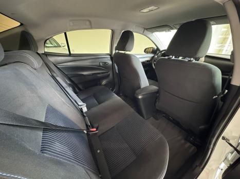 TOYOTA Yaris Sedan 1.5 16V 4P FLEX XL LIVE MULTIDRIVE AUTOM�TICO CVT, Foto 12