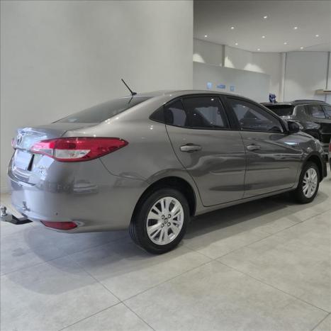 TOYOTA Yaris Sedan 1.5 16V 4P FLEX XL MULTIDRIVE AUTOM�TICO CVT, Foto 4