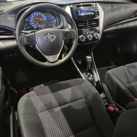 TOYOTA Yaris Sedan 1.5 16V 4P FLEX XL MULTIDRIVE AUTOM�TICO CVT, Foto 10