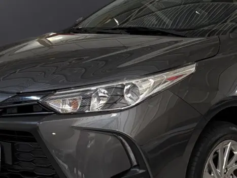 TOYOTA Yaris Sedan 1.5 16V 4P FLEX XL PLUS TECH MULTIDRIVE AUTOM�TICO CVT, Foto 2