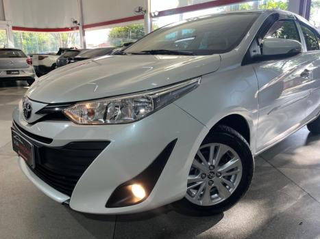 TOYOTA Yaris Sedan 1.5 16V 4P FLEX XL PLUS CONNECT MULTIDRIVE AUTOM�TICO CVT, Foto 12