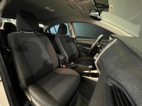 TOYOTA Yaris Sedan 1.5 16V 4P FLEX XL PLUS CONNECT MULTIDRIVE AUTOM�TICO CVT, Foto 15