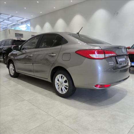 TOYOTA Yaris Sedan 1.5 16V 4P FLEX XL MULTIDRIVE AUTOM�TICO CVT, Foto 6