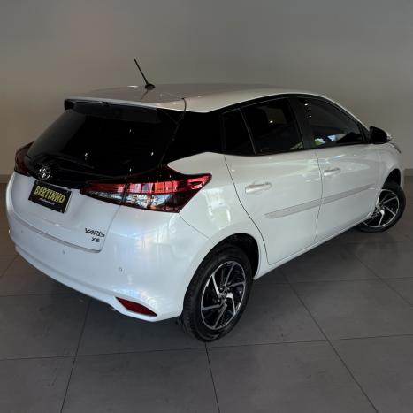 TOYOTA Yaris Sedan 1.5 16V 4P FLEX XS CONNECT MULTIDRIVE AUTOM�TICO CVT, Foto 4