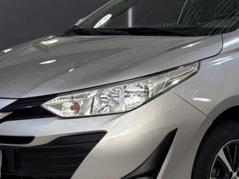 TOYOTA Yaris Sedan 1.5 16V 4P FLEX XL LIVE MULTIDRIVE AUTOM�TICO CVT, Foto 2