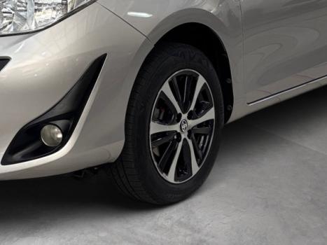 TOYOTA Yaris Sedan 1.5 16V 4P FLEX XL LIVE MULTIDRIVE AUTOM�TICO CVT, Foto 3