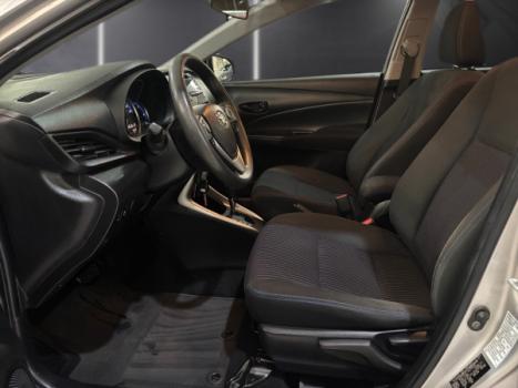 TOYOTA Yaris Sedan 1.5 16V 4P FLEX XL LIVE MULTIDRIVE AUTOM�TICO CVT, Foto 7