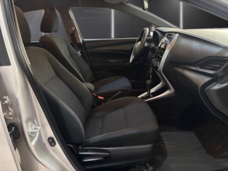 TOYOTA Yaris Sedan 1.5 16V 4P FLEX XL LIVE MULTIDRIVE AUTOM�TICO CVT, Foto 9