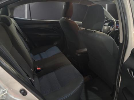 TOYOTA Yaris Sedan 1.5 16V 4P FLEX XL LIVE MULTIDRIVE AUTOM�TICO CVT, Foto 11