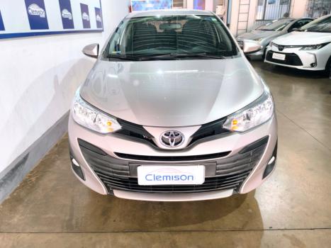 TOYOTA Yaris Sedan 1.3 16V 4P FLEX XL MULTIDRIVE AUTOM�TICO CVT, Foto 4