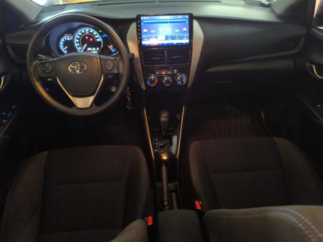 TOYOTA Yaris Sedan 1.3 16V 4P FLEX XL MULTIDRIVE AUTOM�TICO CVT, Foto 6