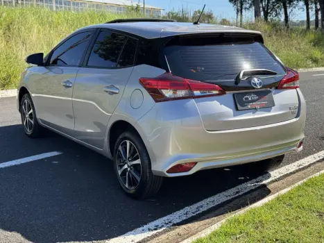 TOYOTA Yaris Sedan 1.5 16V 4P FLEX XLS CONNECT MULTIDRIVE AUTOM�TICO CVT, Foto 6