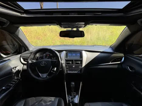 TOYOTA Yaris Sedan 1.5 16V 4P FLEX XLS CONNECT MULTIDRIVE AUTOM�TICO CVT, Foto 16