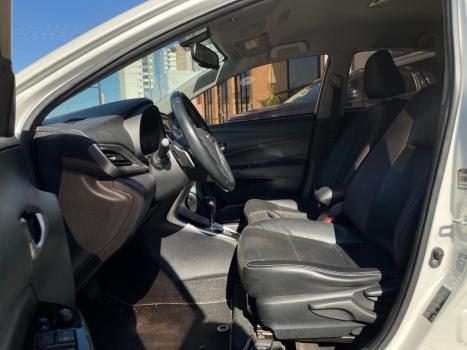 TOYOTA Yaris Sedan 1.5 16V 4P FLEX XS CONNECT MULTIDRIVE AUTOM�TICO CVT, Foto 10