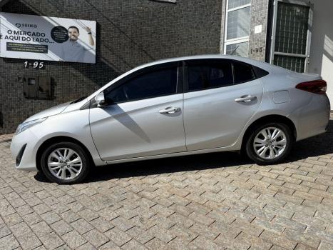 TOYOTA Yaris Sedan 1.5 16V 4P FLEX PLUS MULTIDRIVE AUTOM�TICO CVT, Foto 4