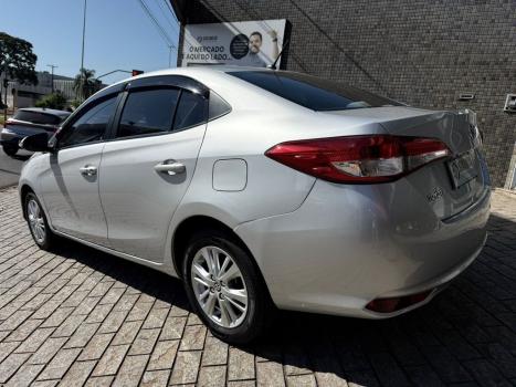 TOYOTA Yaris Sedan 1.5 16V 4P FLEX PLUS MULTIDRIVE AUTOM�TICO CVT, Foto 5