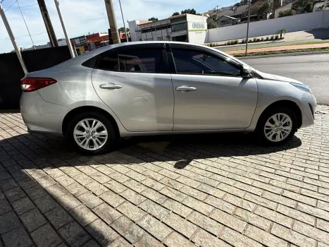 TOYOTA Yaris Sedan 1.5 16V 4P FLEX PLUS MULTIDRIVE AUTOM�TICO CVT, Foto 8