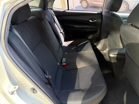 TOYOTA Yaris Sedan 1.5 16V 4P FLEX PLUS MULTIDRIVE AUTOM�TICO CVT, Foto 15