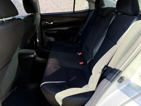 TOYOTA Yaris Sedan 1.5 16V 4P FLEX PLUS MULTIDRIVE AUTOM�TICO CVT, Foto 16